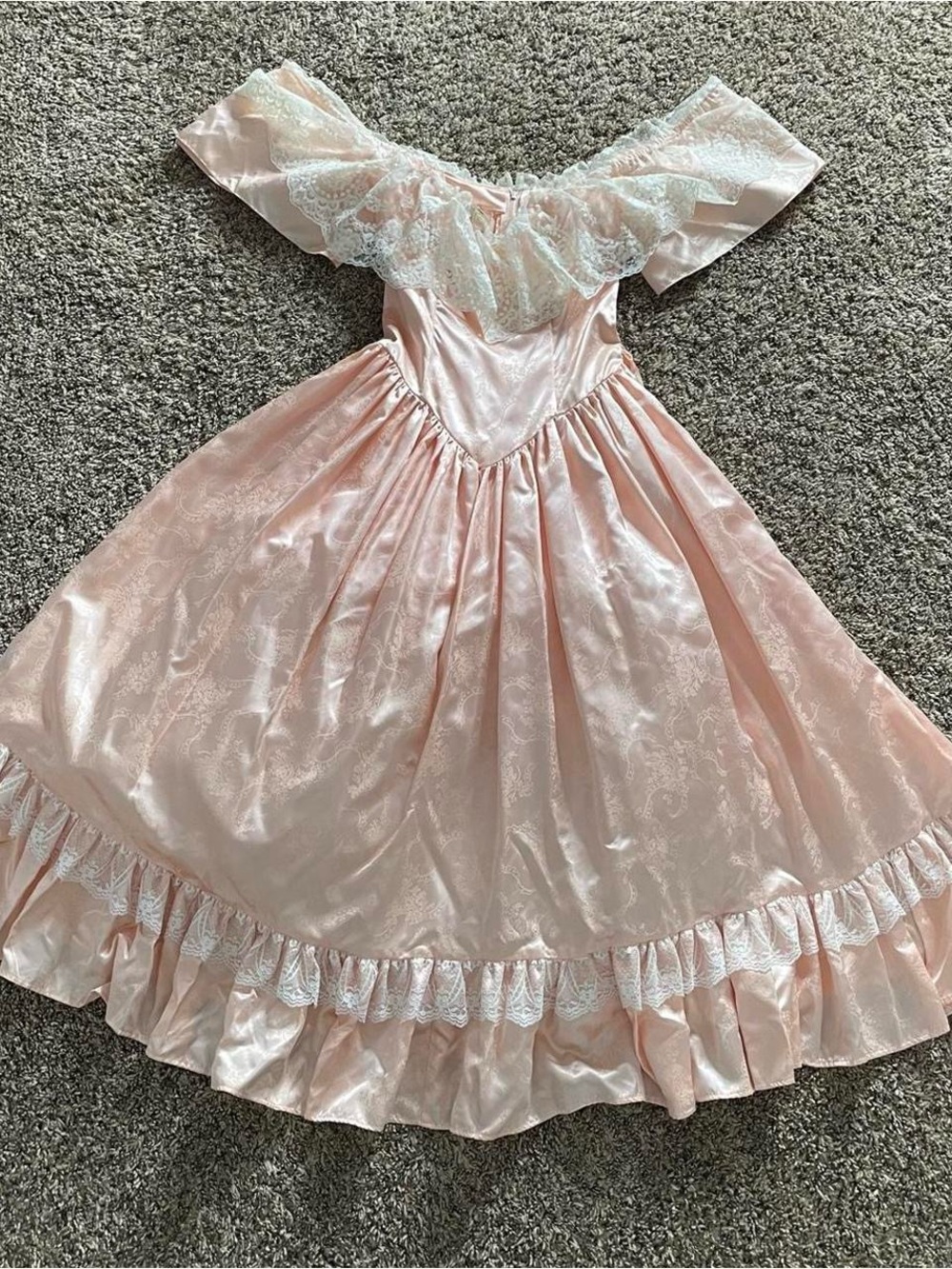 Gunne Sax Pale Pink Satin Dress with White Lace Trim